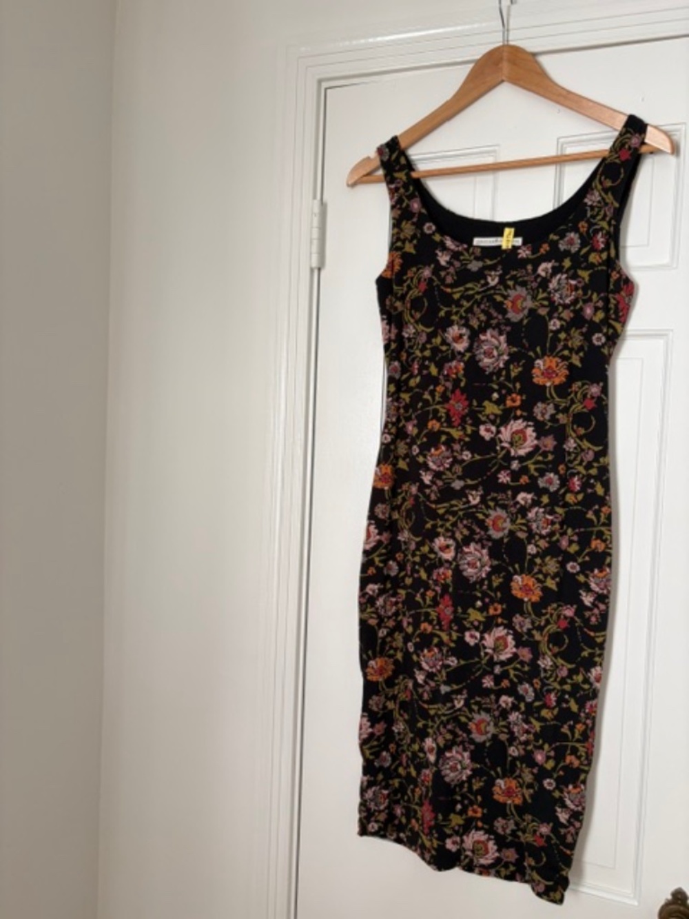 Stretchy, Elegant Peruvian Connection Below-Knee Sheath Dress, Size S